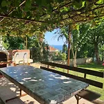 Mary\'S Garden
